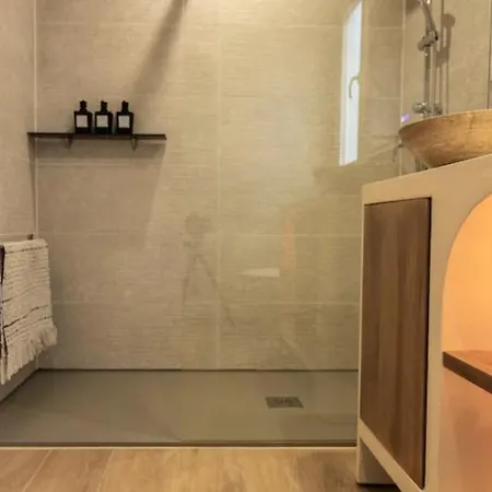 Hogar Con Encanto Y Personalidad *